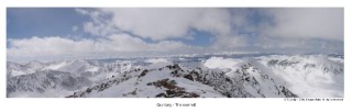 Panorama de pe vârf